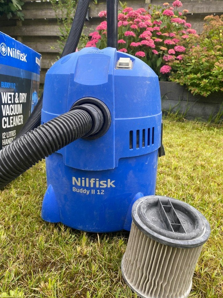 Nilfisk Buddy II 12 nat en droogzuiger, Ophalen, Gebruikt, 1200 tot 1600 watt