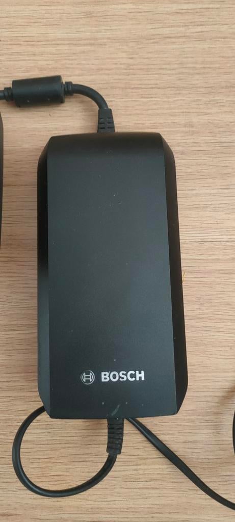 Elektrische fiets Accu Lader Bosch, Fietsen en Brommers, Ophalen, Zo goed als nieuw
