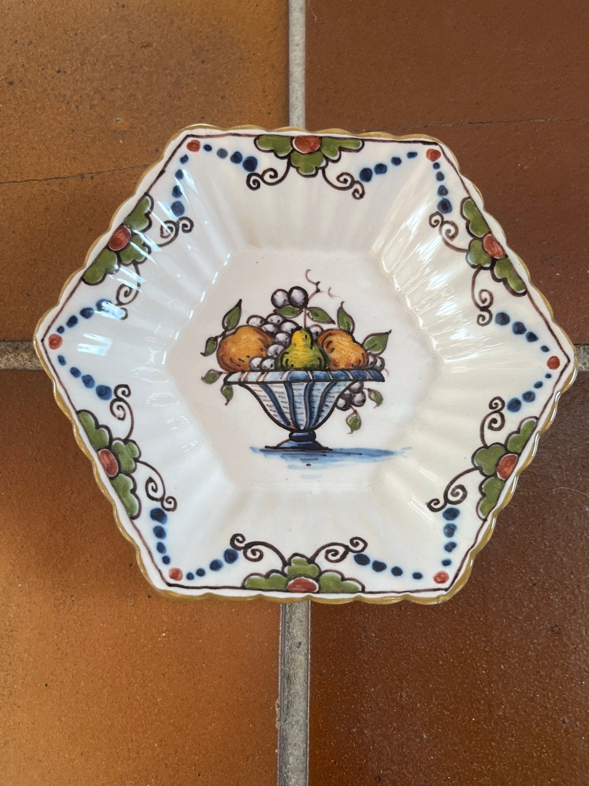Antieke Makkum Tichelaar fruitschaaltje - Model 1097, Ophalen