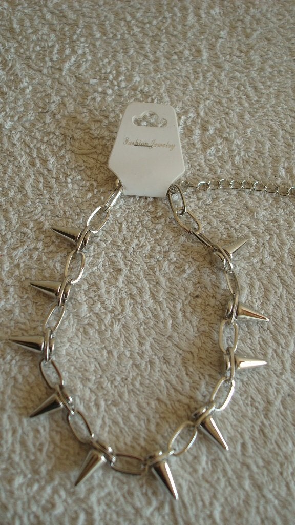 NIEUWE stoere spike ketting/choker rock/metal/gothic, Verzenden, Nieuw, Overige kleuren, Overige materialen
