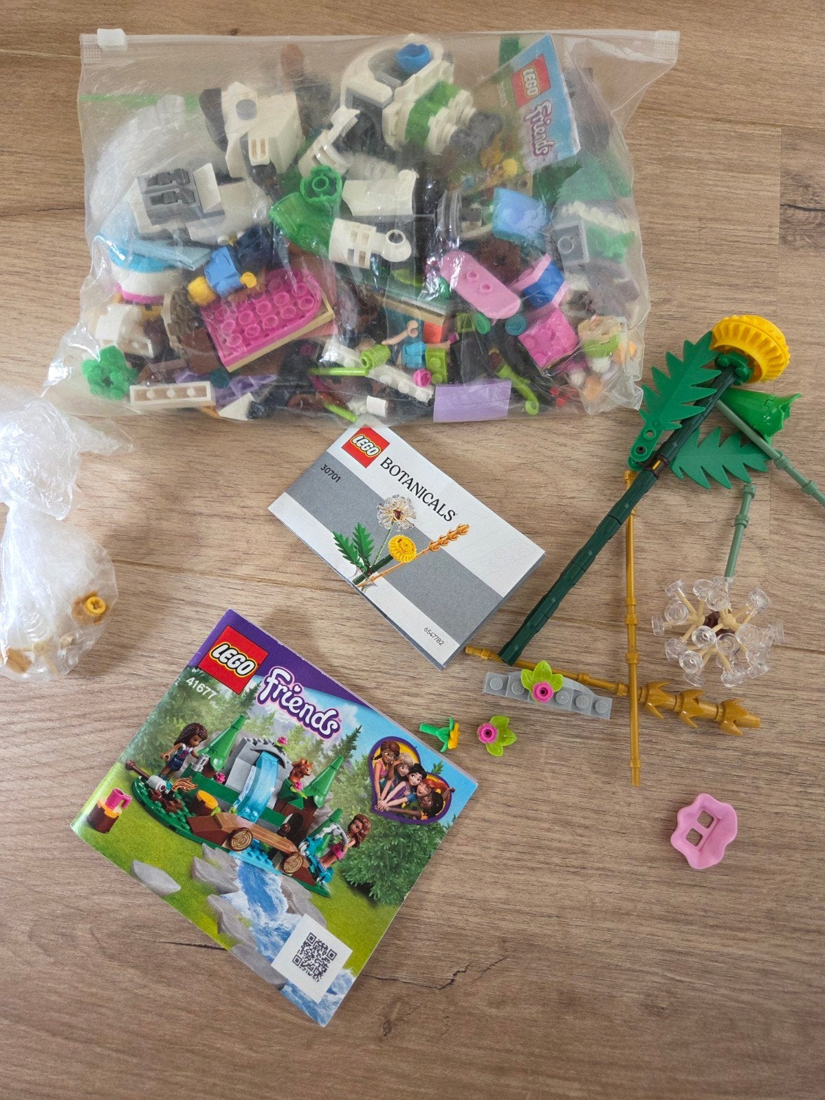 LEGO Friends en Botanicals onderdelen en boekjes, Ophalen of Verzenden, Zo goed als nieuw, Overige merken