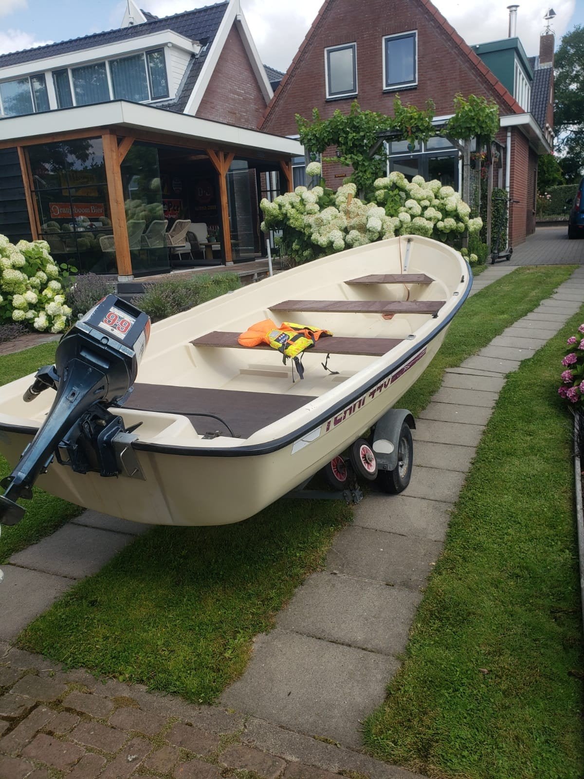 Terhi 440 boot met  buitenboordmotor, Ophalen, Gebruikt