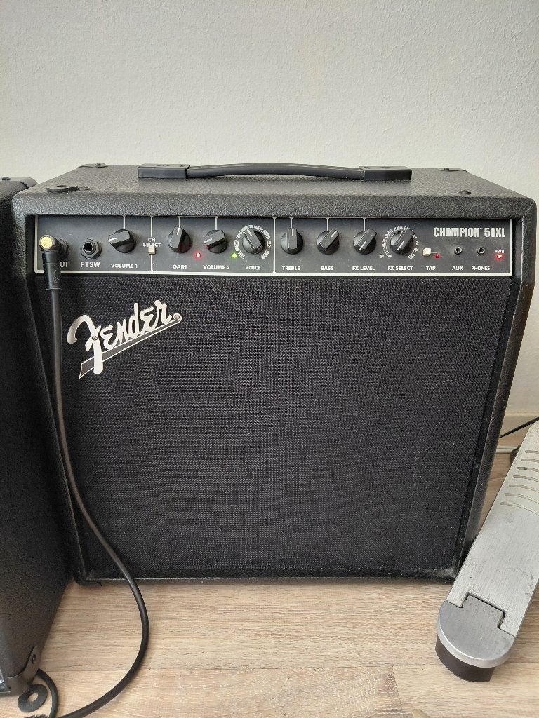 Gitaarversterker Fender champion 50XL, Muziek en Instrumenten, Ophalen, Zo goed als nieuw, Gitaar, 50 tot 100 watt