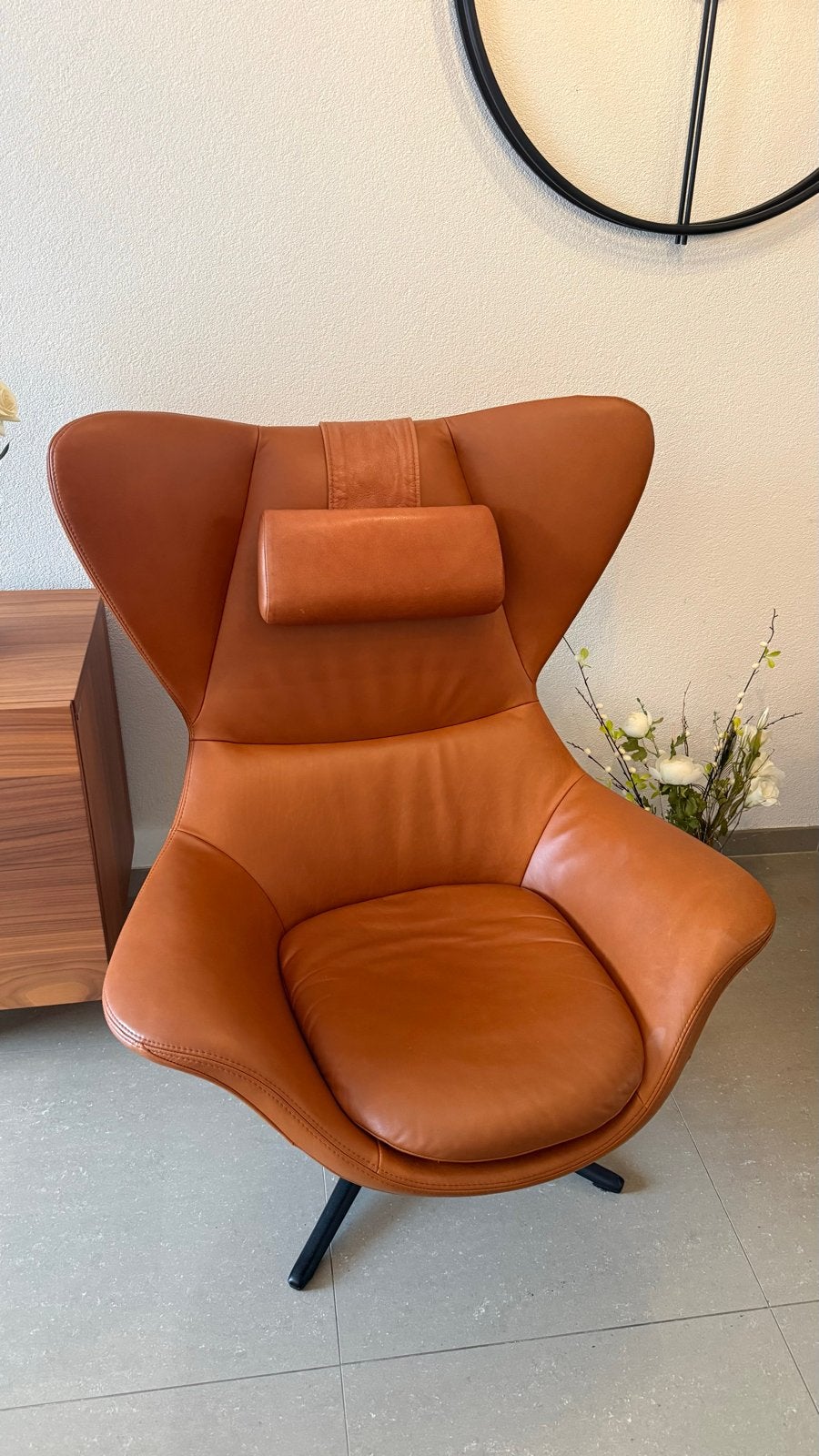 Twee Flexlux Stilo draaifauteuils - Cognac Leer, Ophalen, Zo goed als nieuw, Leer, 75 tot 100 cm