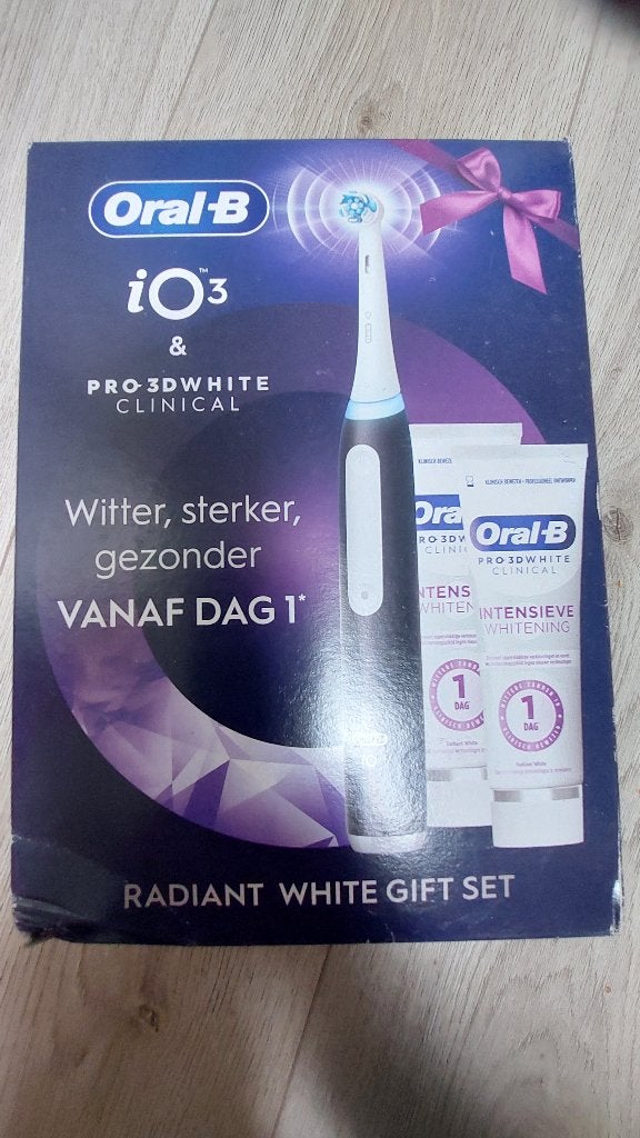 Oral b oi 3 Pro 3D white clinical, Ophalen of Verzenden, Nieuw, Mondverzorging