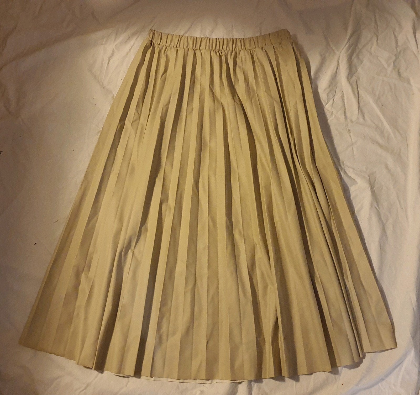 Leuke cremekleurige nepleren plisse rok, Overige kleuren, Ophalen of Verzenden, Maat 36 (S), Gedragen