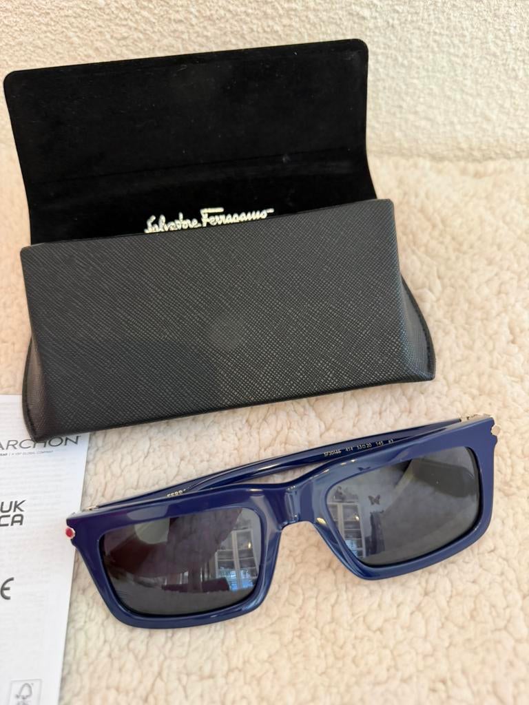 Salvatore Ferragamo Heren zonnebril nieuw, Overige merken, Zonnebril, Verzenden, Zwart