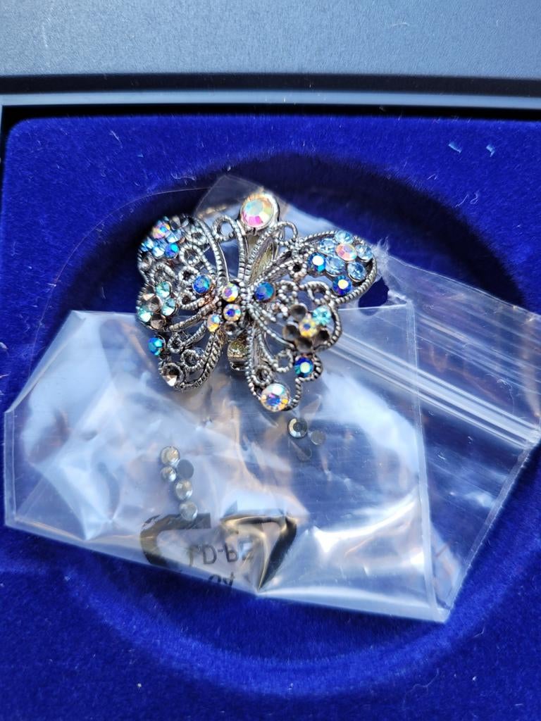 Broche - vlinder - vintage stijl, Ophalen of Verzenden, Overige materialen
