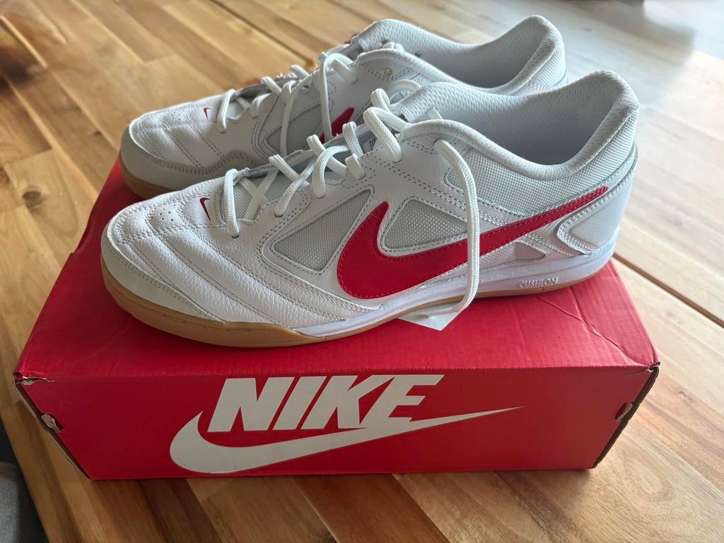 Nike gato maat 46, nieuw!, Maat XS of kleiner, Schoenen, Nieuw, Ophalen of Verzenden