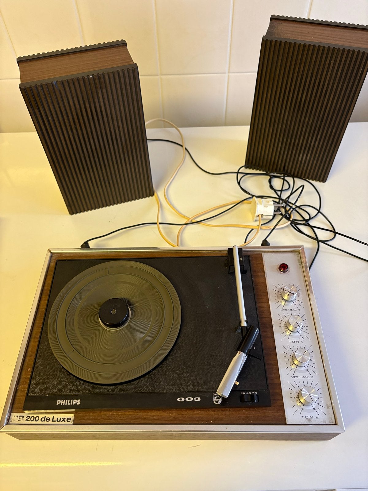 Vintage Philips 200 de Luxe Platenspeler met speakers, Ophalen, Gebruikt, Platenspeler, Philips
