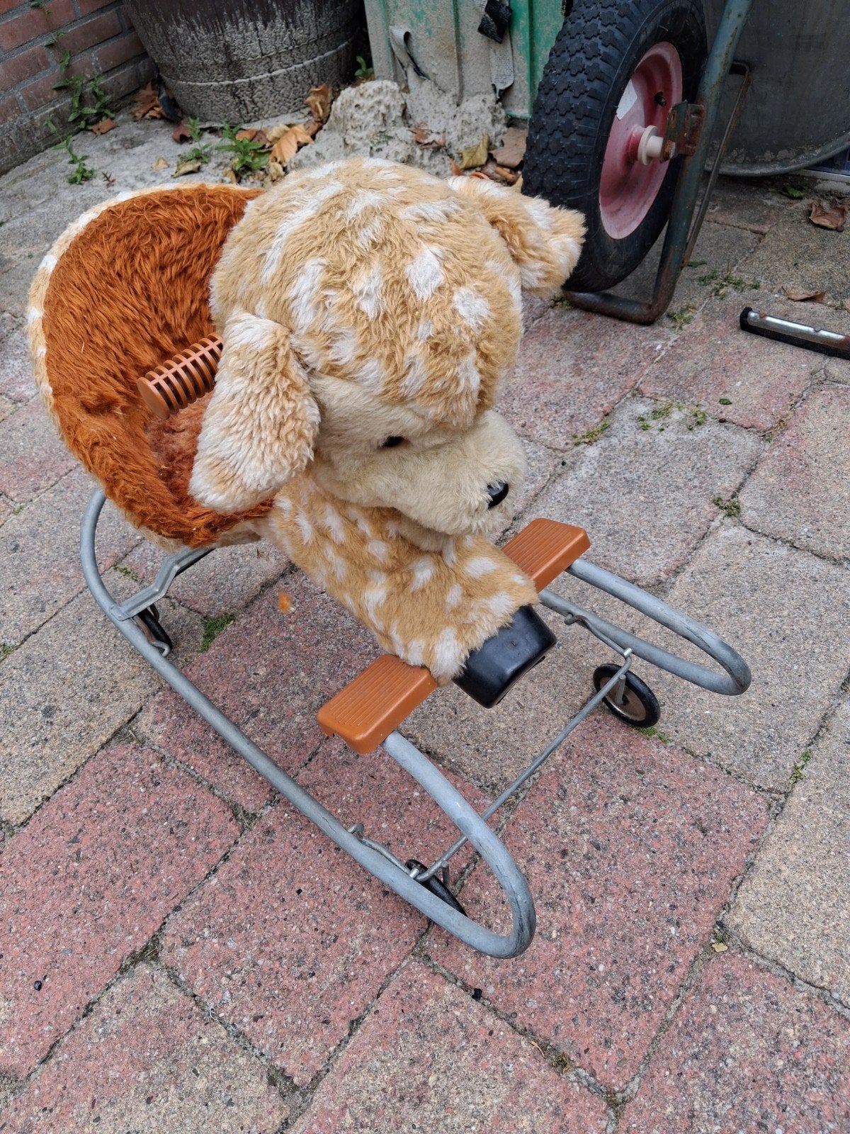 Diverse retro spullen: poppen, kinderwagens, hobbelbeest, Ophalen of Verzenden