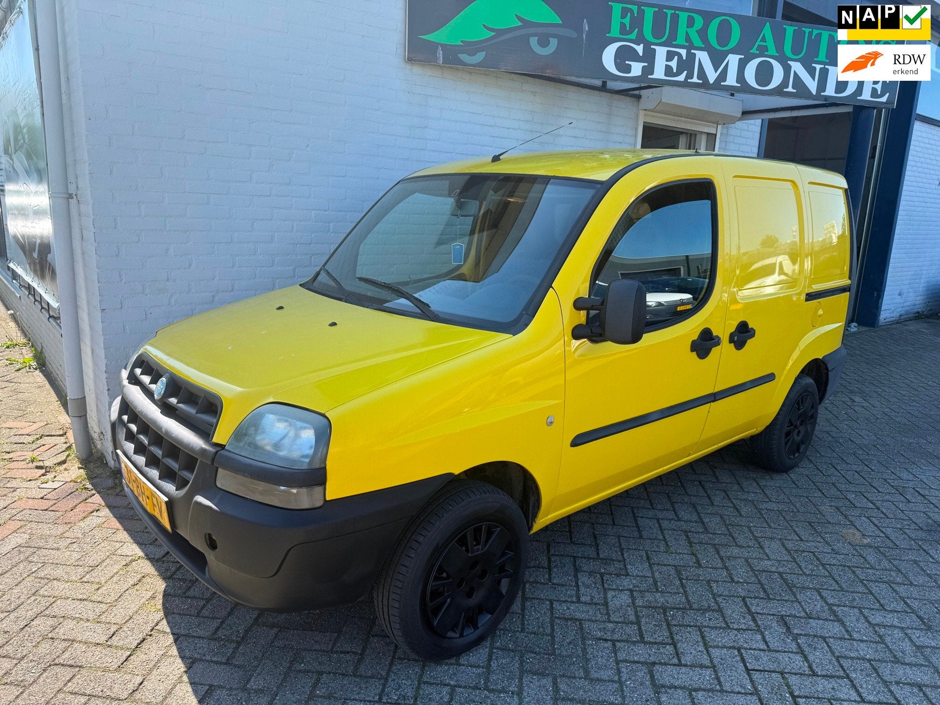 Fiat Doblò 1.2 BENZINE, Auto's, Bestelauto's, Gebruikt, 1242 cc, 4 cilinders, Bedrijf