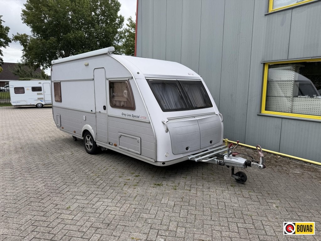 Kip Grey Line Special 47 TDB Cassette luifel, mover, Schokbreker, Rondzit, Kip, Bedrijf