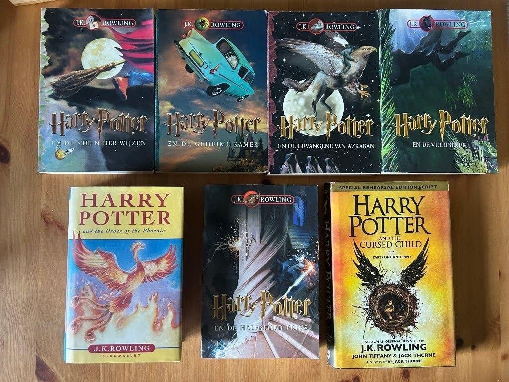 Harry Potter Boeken NL/ENG, Ophalen of Verzenden, Gelezen