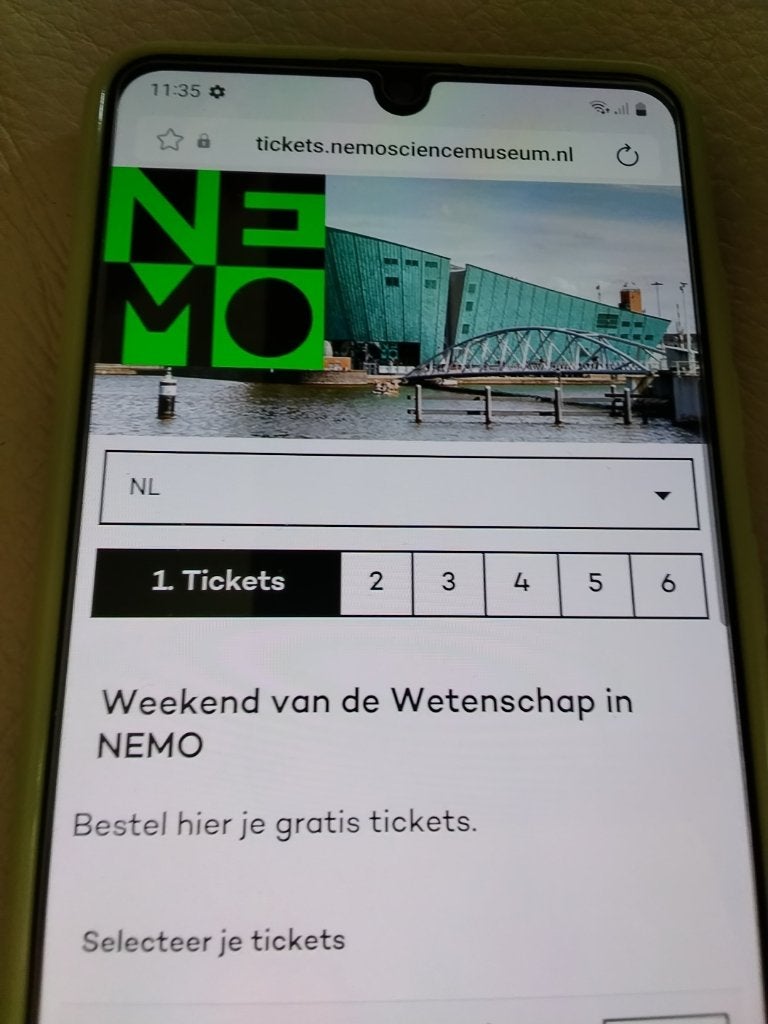 e-tickets Nemo Science Museum za 3 en zo 4 okt. A'dam, Drie personen of meer, Ticket of Toegangskaart