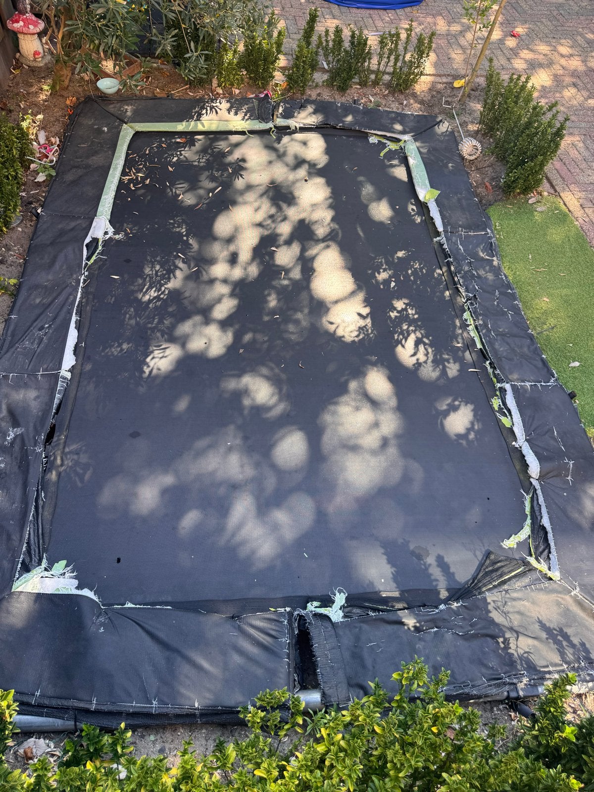 Gratis trampoline af te halen in Barneveld, Kinderen en Baby's, Speelgoed | Buiten | Trampolines, Ophalen, Gebruikt
