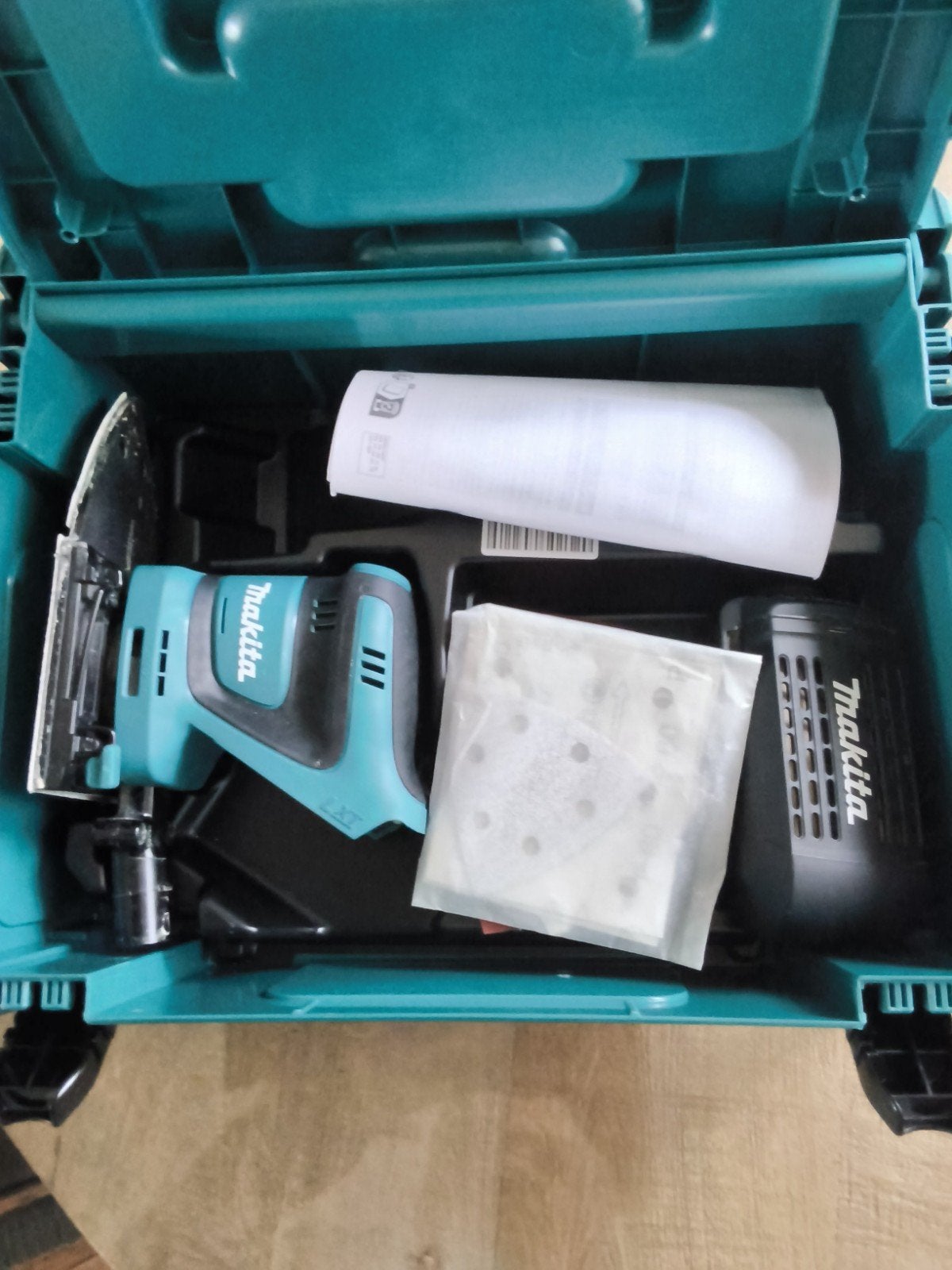 Makita schuurmachine 18V - Zo goed als nieuw, Ophalen of Verzenden, Zo goed als nieuw, Overige typen