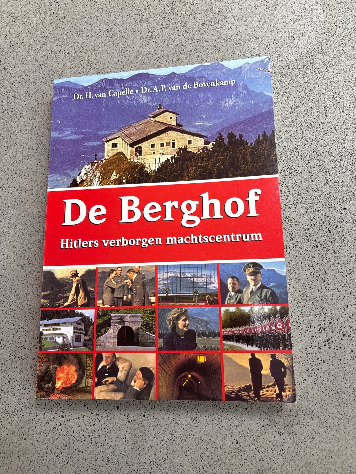 De Berghof: Hitlers verborgen machtscentrum, Ophalen, Tweede Wereldoorlog, Zo goed als nieuw, Algemeen