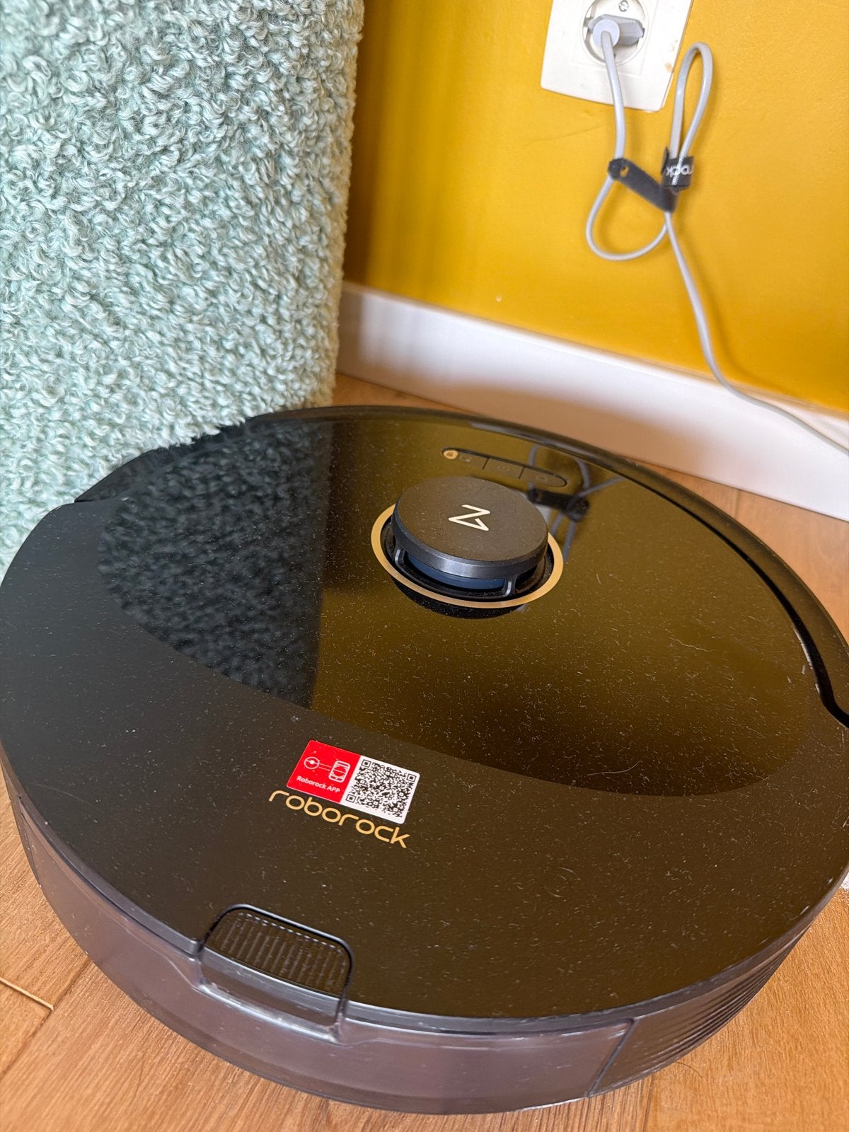 Roborock Q8 Max Robotstofzuiger met accessoires en garantie, Ophalen of Verzenden, Zo goed als nieuw, Robotstofzuiger, Bedienbaar via app