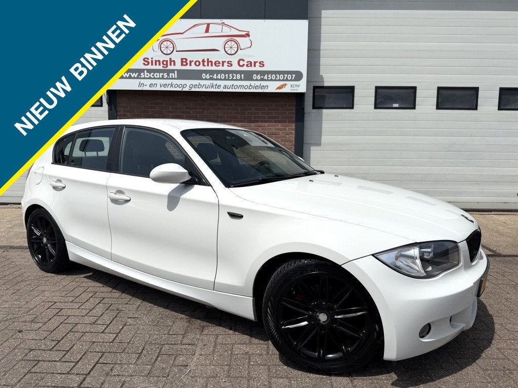 BMW 1-serie 116i H.EXE M-SPORT CRUISE LEER PDC INRUIL MOG!, Auto's, 1596 cc, Gebruikt, Zwart, 4 cilinders