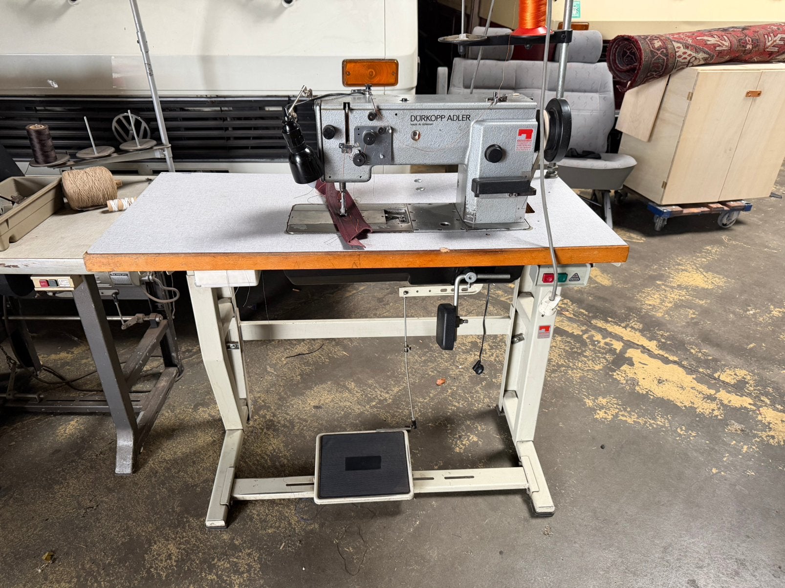 Durkopp Adler industrie naaimachine., Gebruikt, Naaimachine, Industrieel, Ophalen