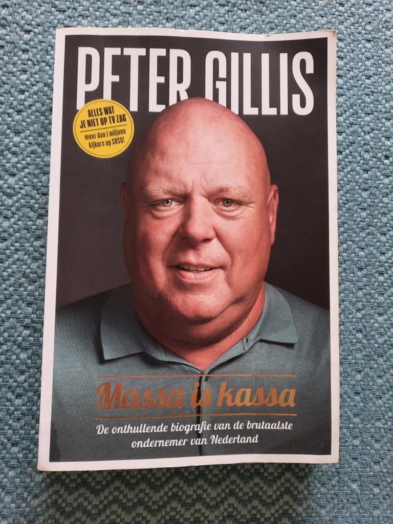 Peter Gillis: Massa is Kassa - Biografie, Ophalen of Verzenden, Zo goed als nieuw, Mark Koster