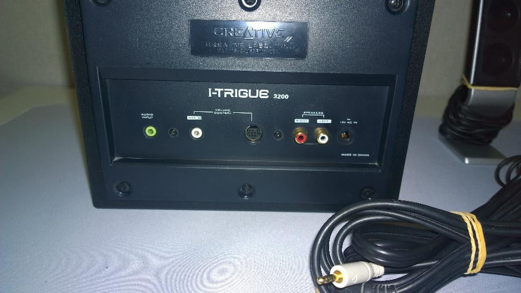 Creative i-trigue 3200 2.1 speakerset, met subwoofer, Computers en Software, Pc speakers, Ophalen, Gebruikt, Audiokanaal 2.1, Creative