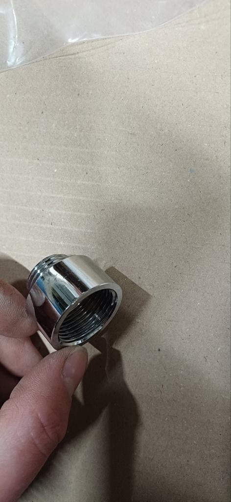 Messing draadfitting neusstukje verchroomd 3/4 x 1/2

17mm, Ophalen of Verzenden, Nieuw, Chroom, Kraan