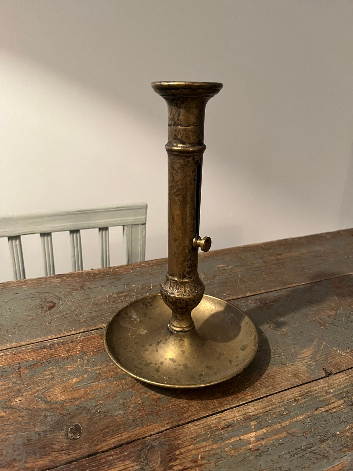 ANTIEKE KANDELAAR SCHUIFKANDELAAR MET VOET ZGSTAAT!, Ophalen of Verzenden, Koper of Brons