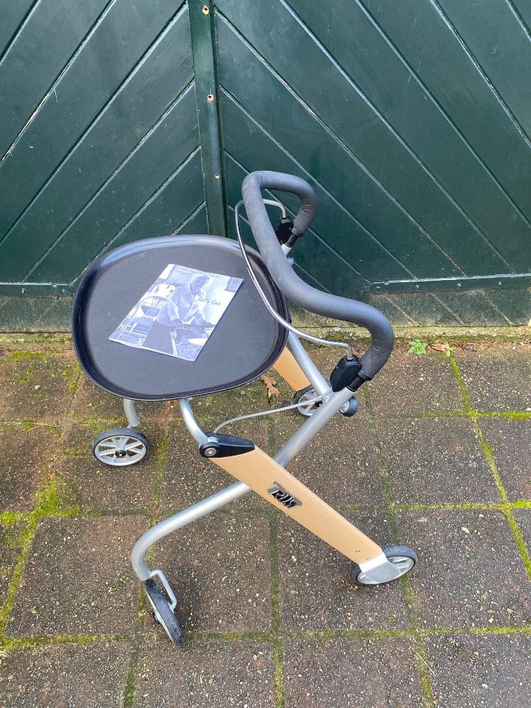 Rollator voor binnenshuis, Diversen, Ophalen, Opvouwbaar, Zo goed als nieuw