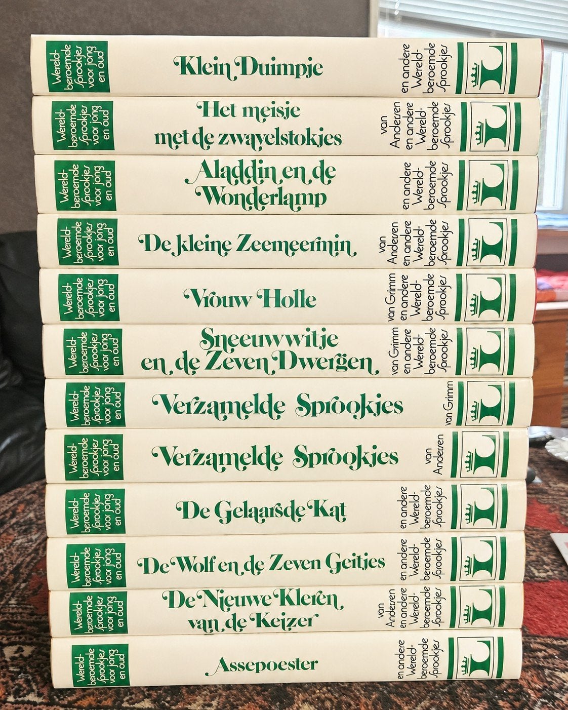 Wereldberoemde Sprookjes Collectie - 12 Boeken, Boeken, Ophalen of Verzenden, Gelezen, Diverse (Andersen, Grimm)