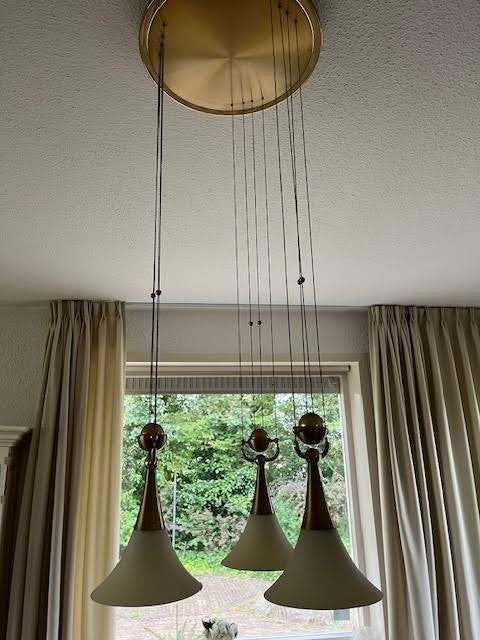 goudkleurige messing hanglamp, Ophalen of Verzenden, Zo goed als nieuw, Glas