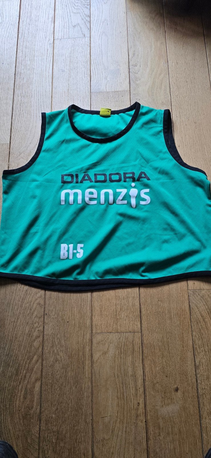 Diadora trainingshesjes 15 x, Sport en Fitness, Ophalen of Verzenden, Gebruikt, Ring, Bord of Paal
