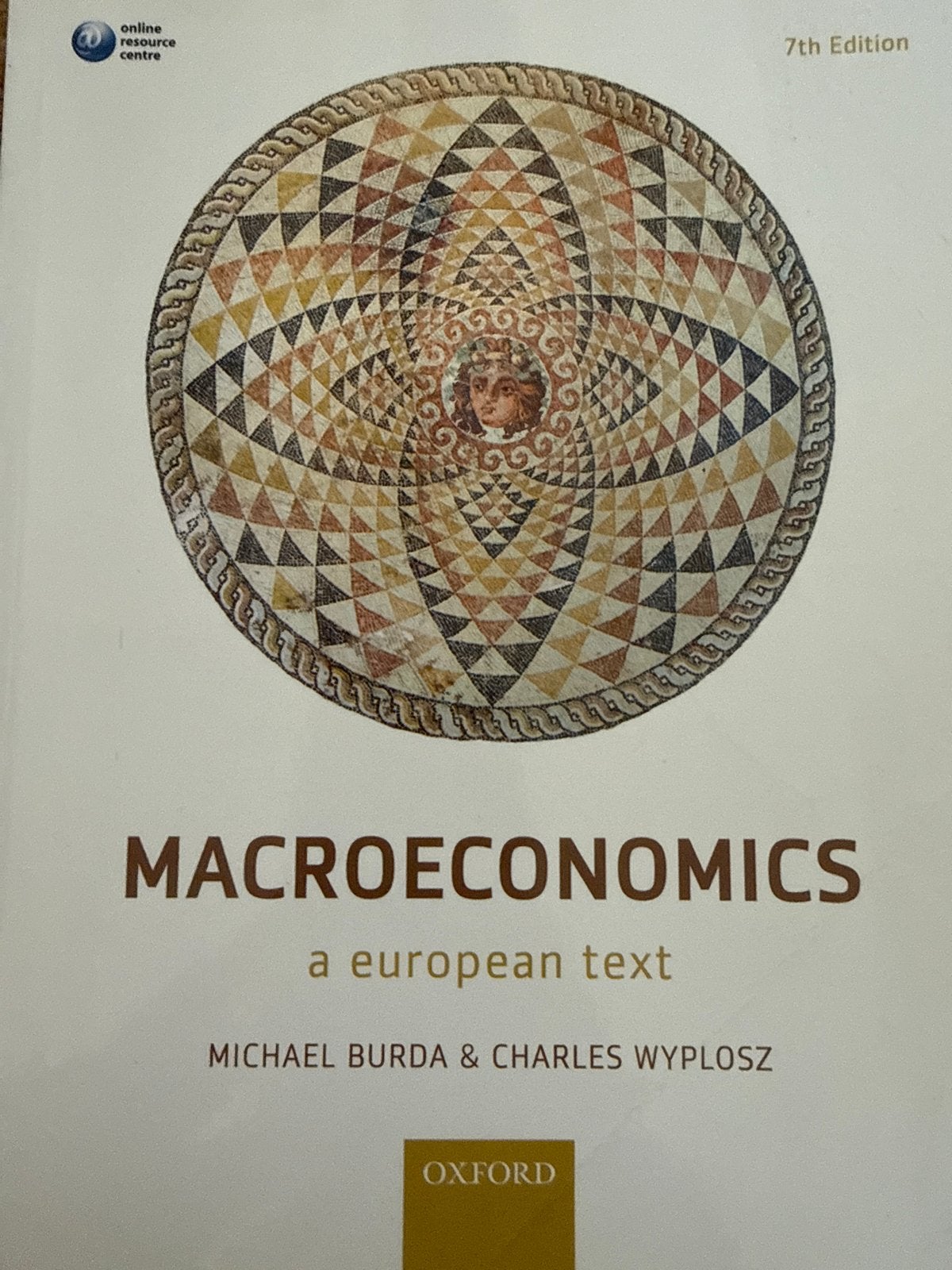 Macroeconomics: A European Text - 7e editie, Boeken, Ophalen of Verzenden, Gamma, Gelezen, WO