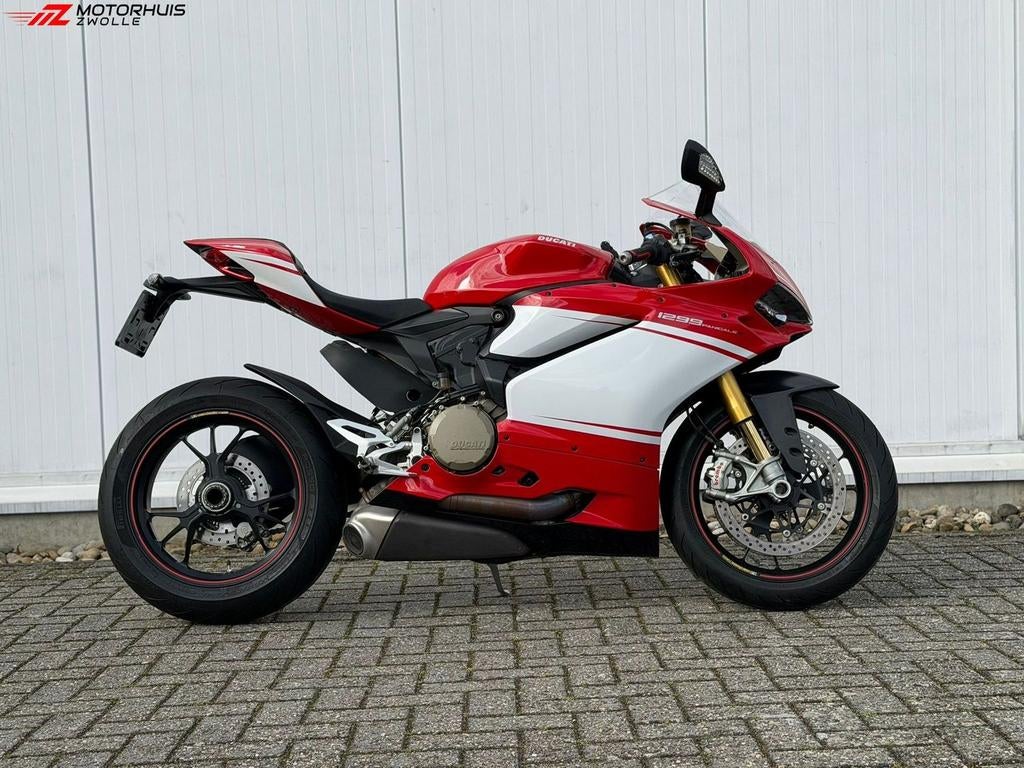 Ducati 1299 Panigale S (bj 2015 - 18,957 km), DUCATI, 2 cilinders, Motorrijbewijs A, Bedrijf
