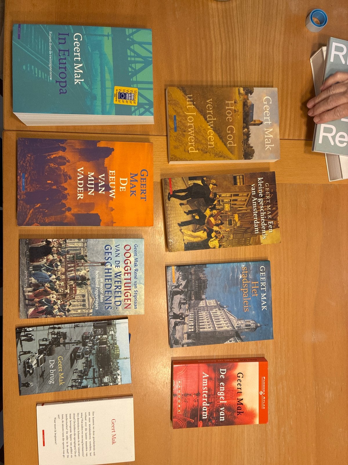 Geert Mak Boeken Collectie - Diverse Titels, Ophalen of Verzenden, Gelezen, Nederland