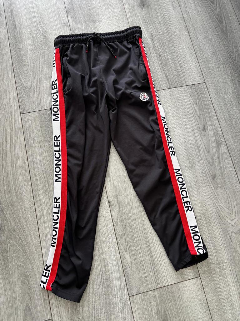 Moncler trainingsbroek maat S, Ophalen of Verzenden, Zo goed als nieuw, Maat 46 (S) of kleiner, Zwart