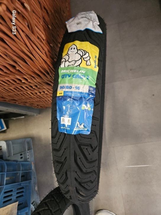 Nieuwe Michelin  zundapp/kreidler Diverse Maten, Ophalen of Verzenden, Nieuw, Overige typen, Overige merken