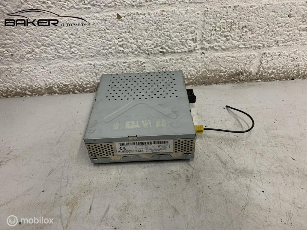 Radio versterker module Mercedes E-klasse W211 S211 (03-6), Gebruikt, Mercedes-Benz, Ophalen of Verzenden