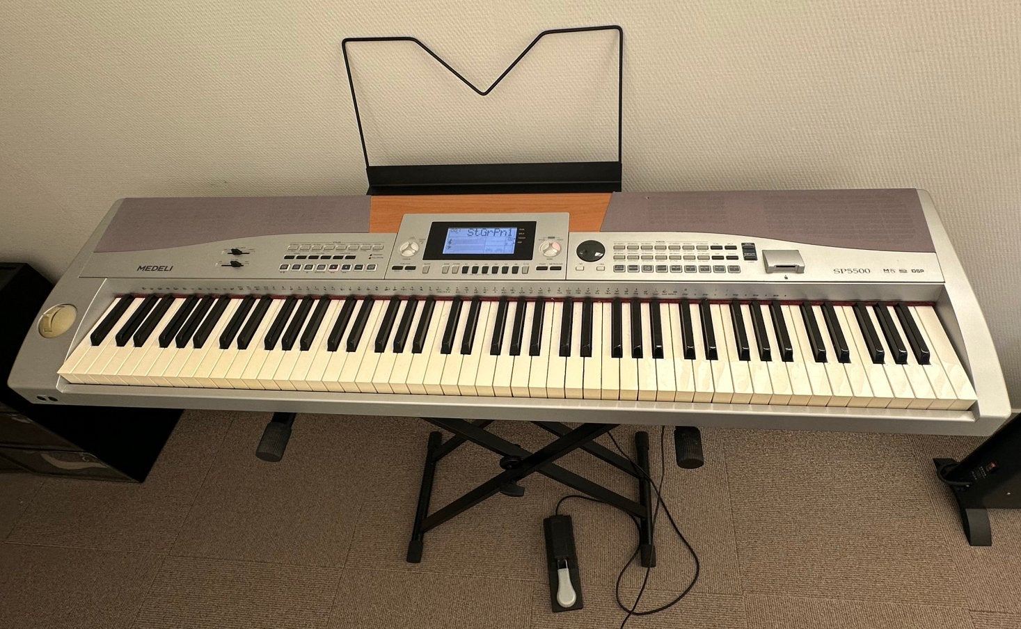 Keyboard Medeli, Muziek en Instrumenten, Ophalen, 88 toetsen, Medeli