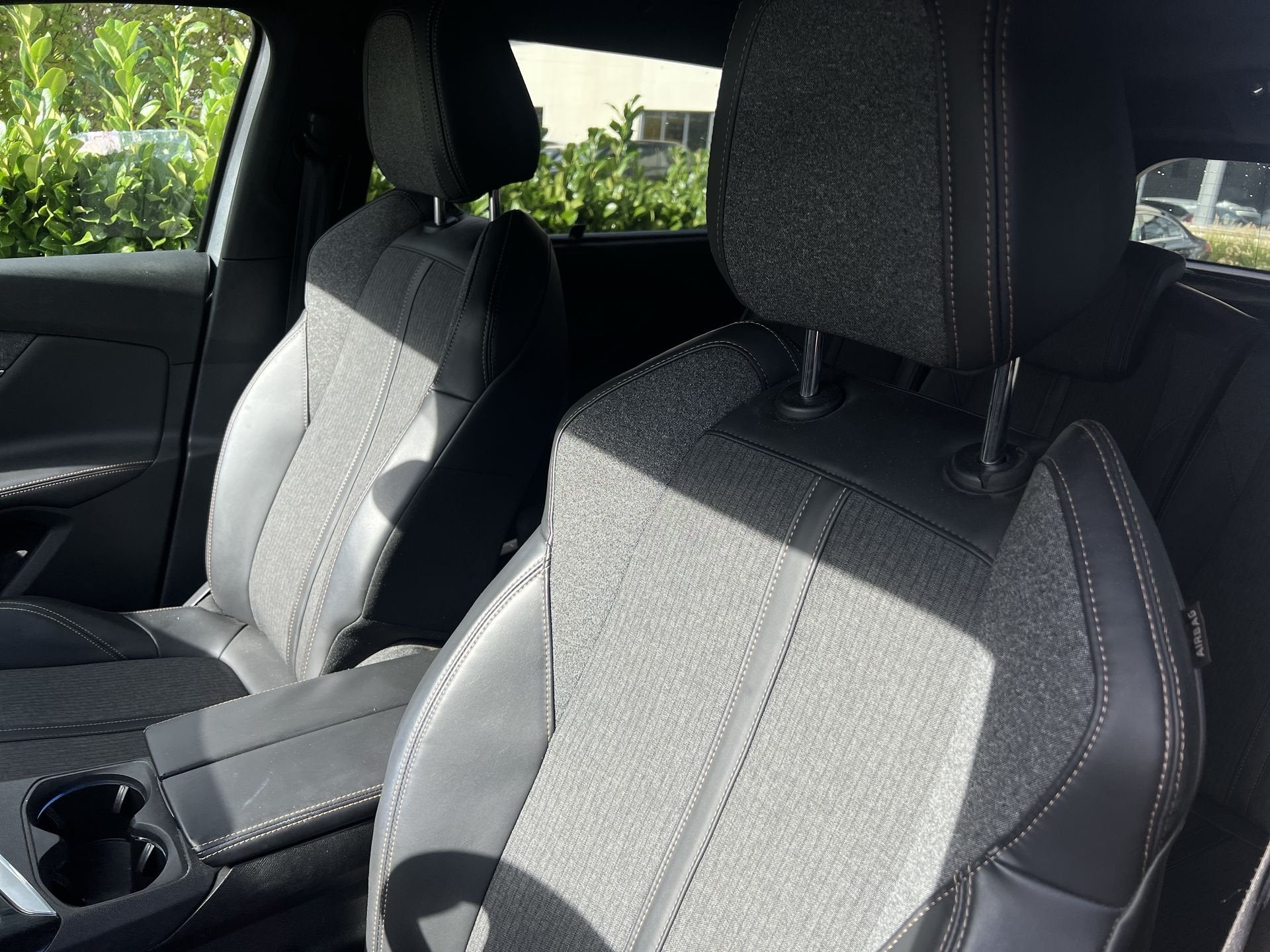 Peugeot 5008 1.2 PureTech GT-Line |NAVI|CLIMA|CRUISE|VOLL. O, Voorwielaandrijving, Stof, Euro 6, 1199 cc