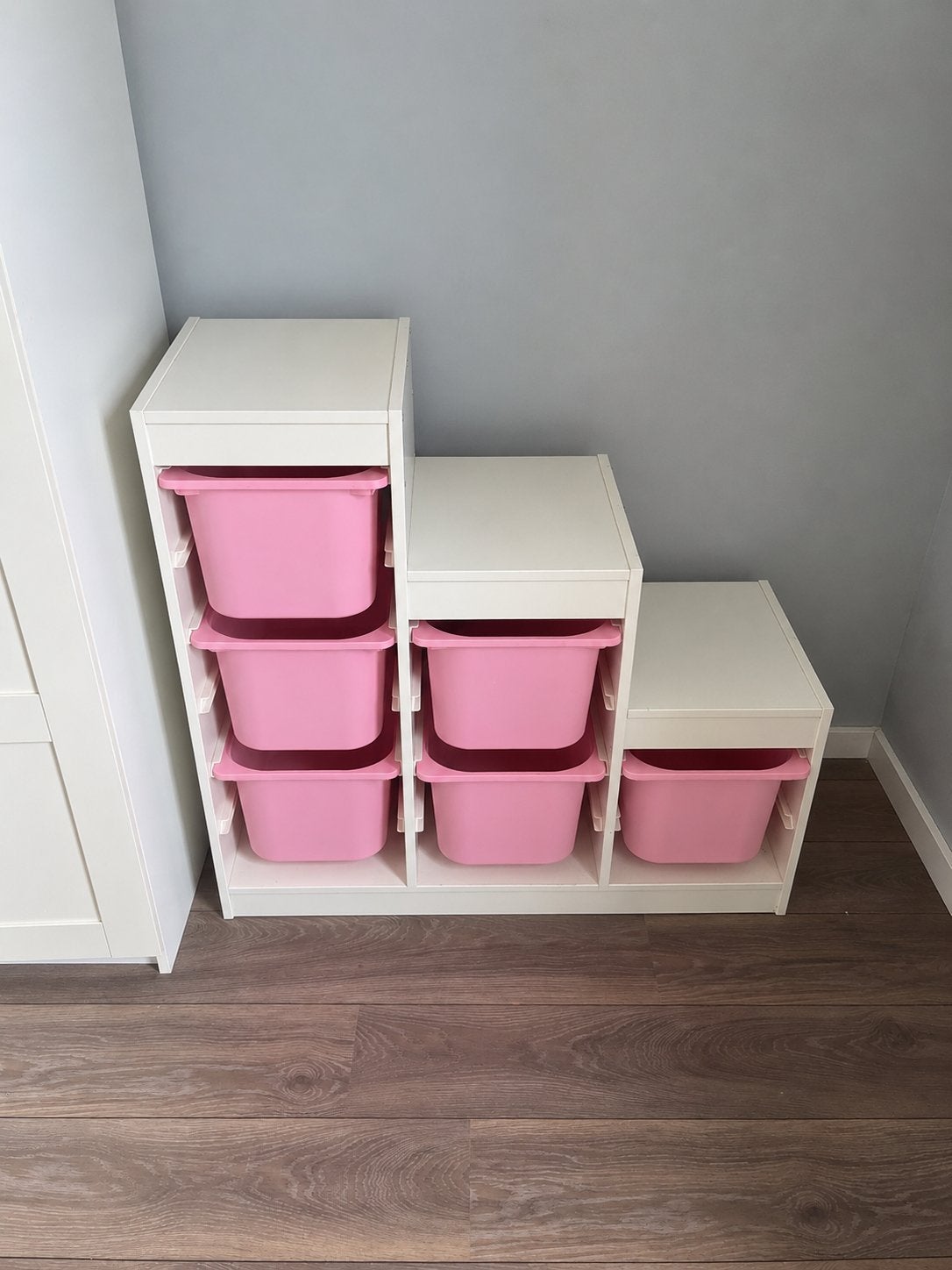 IKEA TROFAST kast met roze bakken voor kinder- of kantoor, Kinderen en Baby's, Kinderkamer | Overige Meubels, Gebruikt, Kast, Ophalen of Verzenden