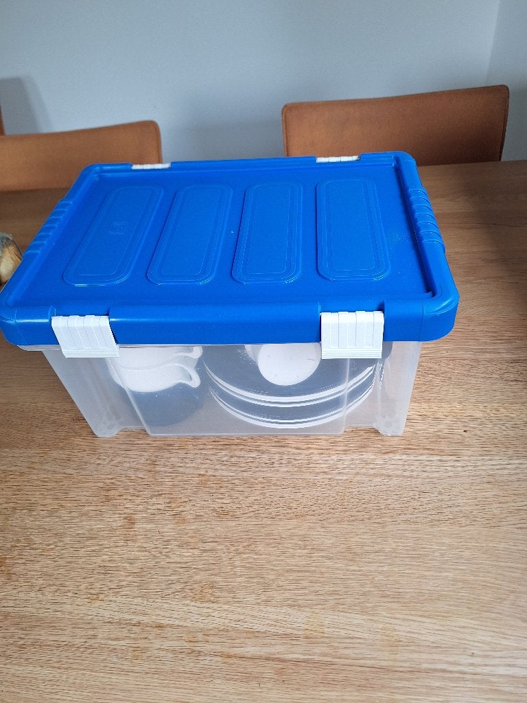 campingspullen, servies, brander en lamp, Ophalen, Gebruikt