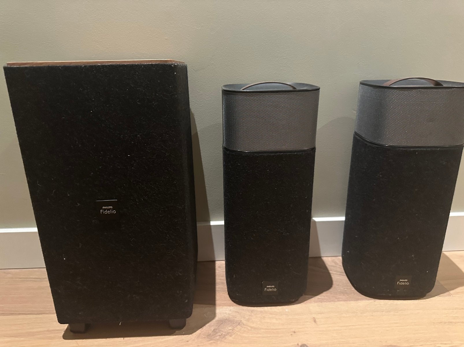Philips Fidelio E5 speakerset, Ophalen, Zo goed als nieuw, Minder dan 60 watt, Philips