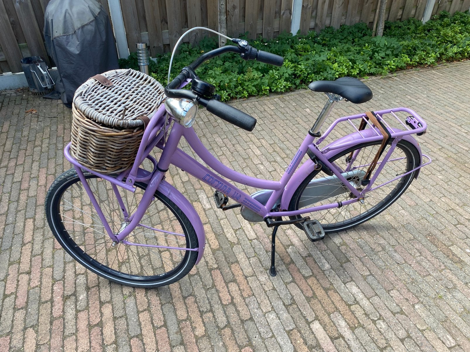 Cortina u4 meisjesfiets 6-10 jaar, Fietsen en Brommers, Fietsen | Meisjes, Ophalen of Verzenden, Zo goed als nieuw, 26 inch of meer