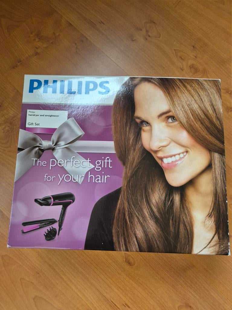 Philips set - haarföhn/haardroger + stijltang NIEUW IN DOOS!, Ophalen of Verzenden, Nieuw, Föhn of Haardroger