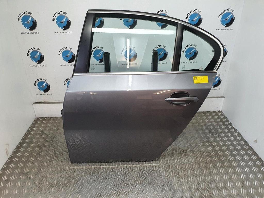 BMW 5 SERIES E60 530i High Executive  PORTIER LA  2008, Gebruikt, Deur, Ophalen of Verzenden, Stiba lid