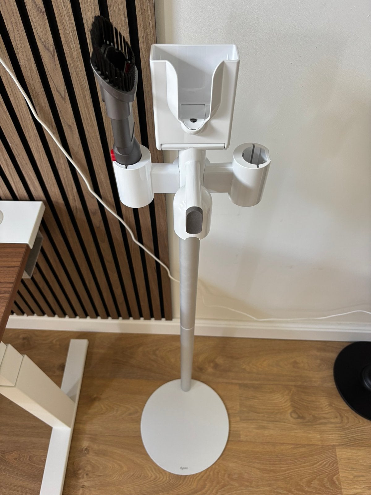 Dyson Floor Dok Multi voor V15, Outsize, V11, Ophalen, Inclusief accessoires, Overige typen, Zo goed als nieuw