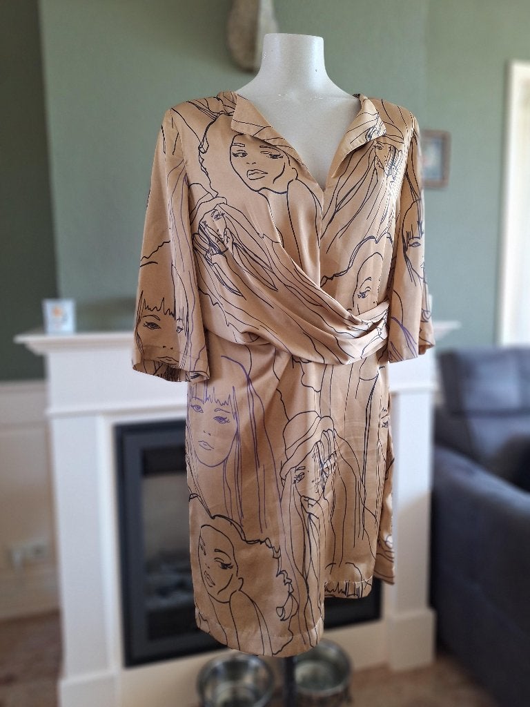 Sandro Ferrone beige bruin gezicht jurk mt M, Maat 38/40 (M), Bruin, Verzenden, Sandro Ferrone