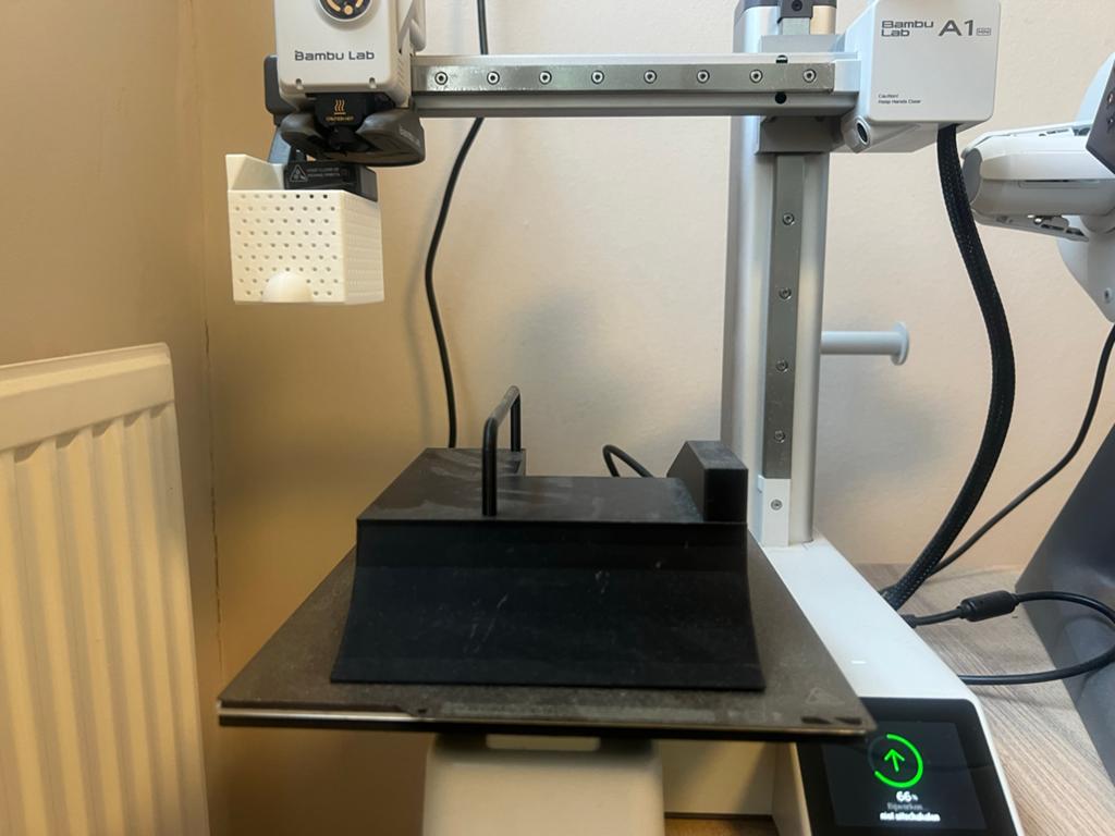 Bambu Lab A1 Mini met AMS - Perfecte starter 3D printer, Ophalen, Ingebouwde Wi-Fi, Zo goed als nieuw, Filament